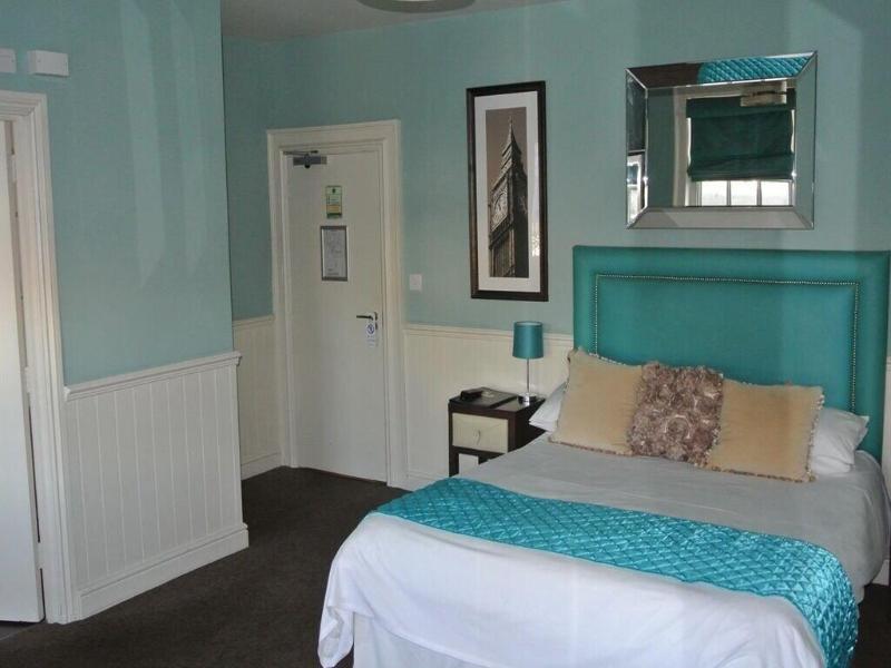 The Blue Boar image