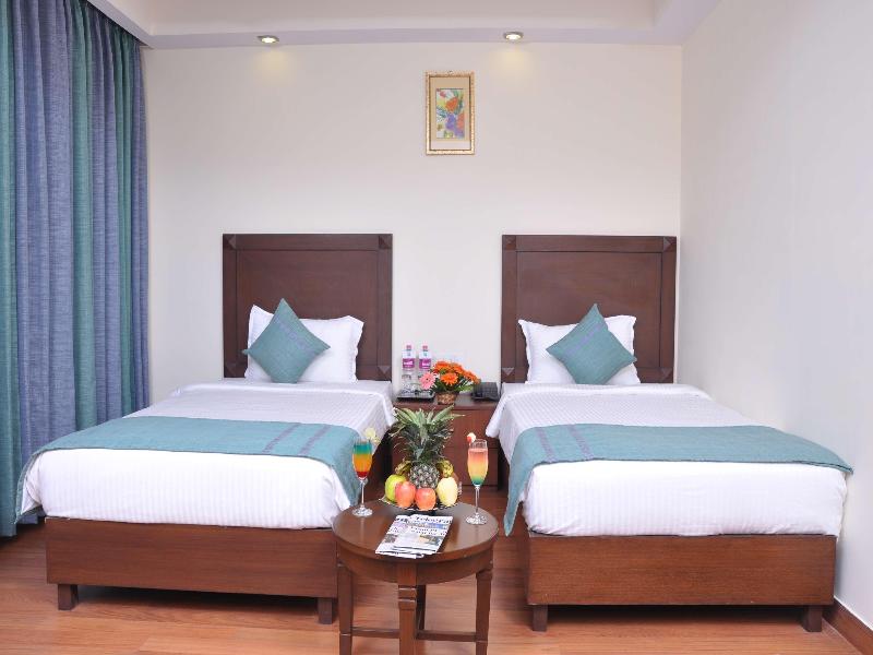 Le Lac Sarovar Portico image
