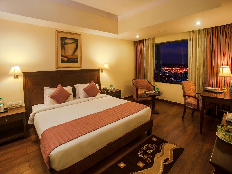 Le Lac Sarovar Portico image