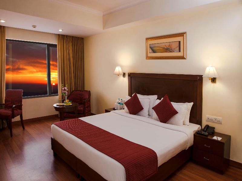 Le Lac Sarovar Portico image