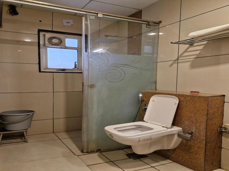 Hotel Radiant image