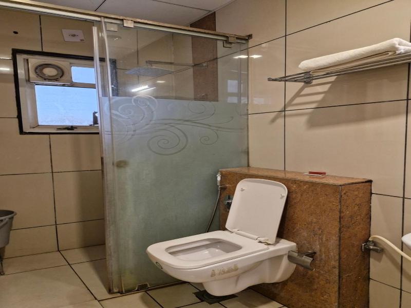 Hotel Radiant image