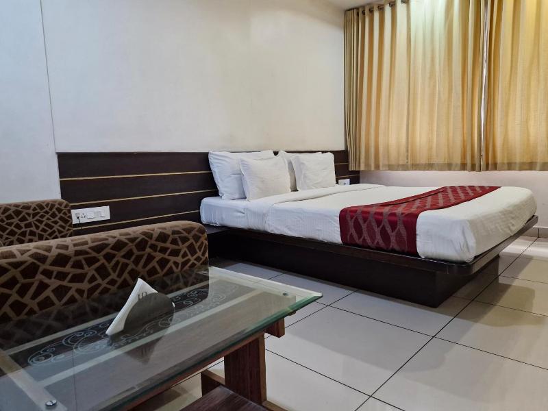 Hotel Radiant image