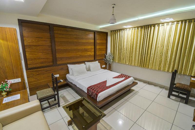 Hotel Radiant image