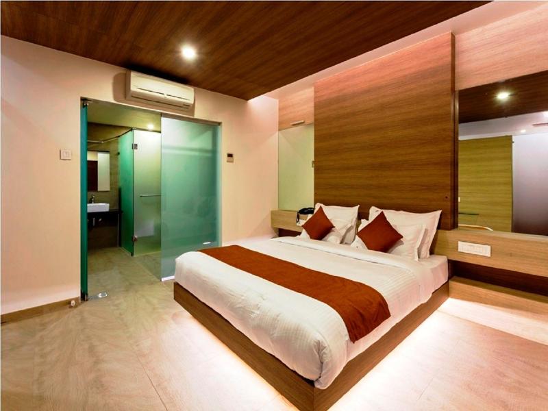 Hotel Rasika Renaissance image
