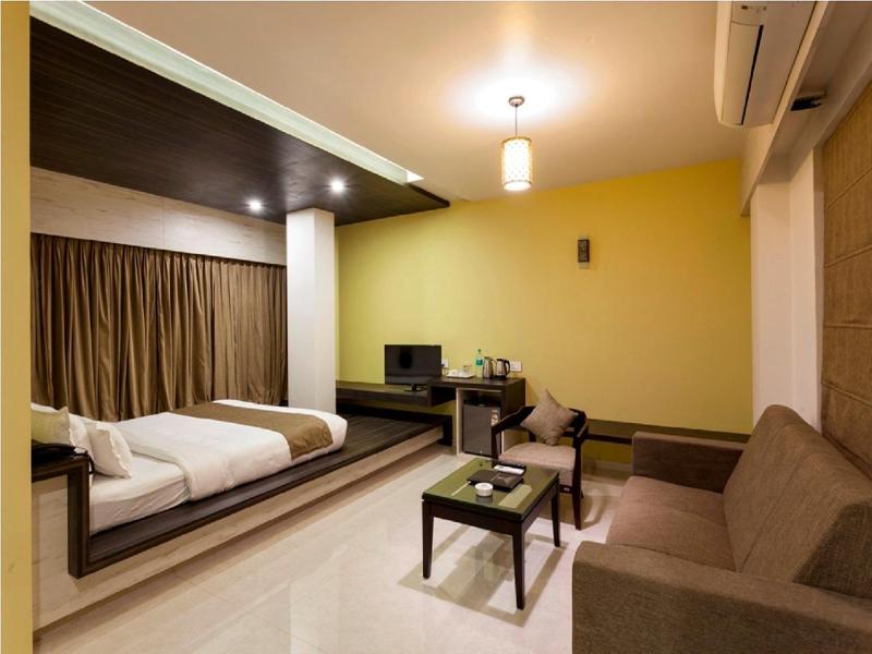 Hotel Rasika Renaissance image