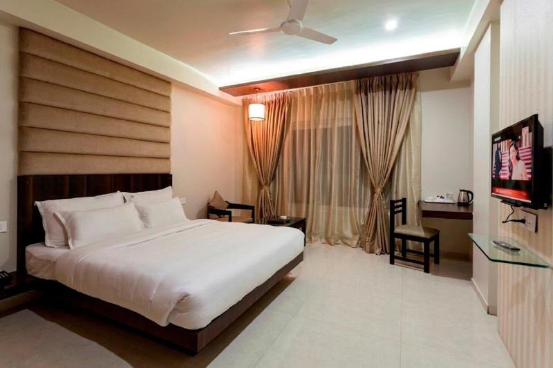Hotel Rasika Renaissance image