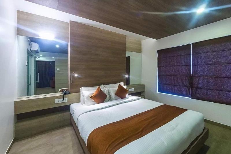 Hotel Rasika Renaissance image