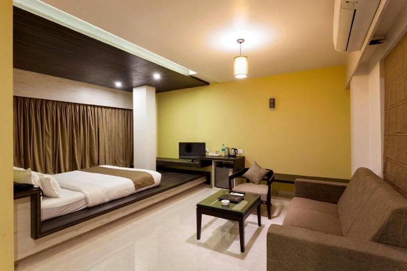 Hotel Rasika Renaissance image
