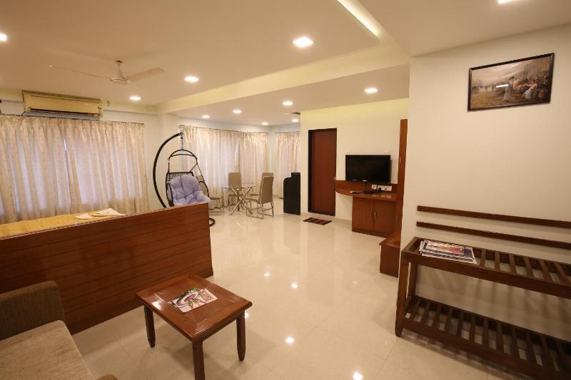 Hotel Kohinoor Square image