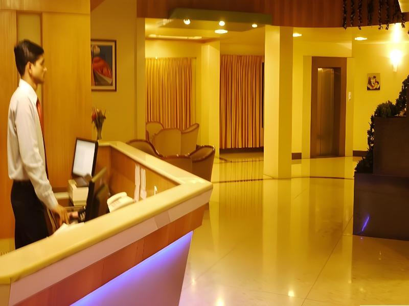 Hotel Kohinoor Square image