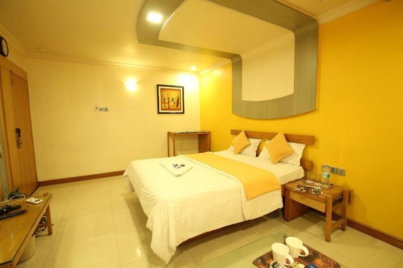 Hotel Kohinoor Square image