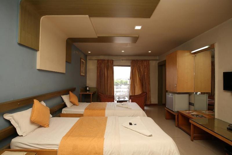 Hotel Kohinoor Square image