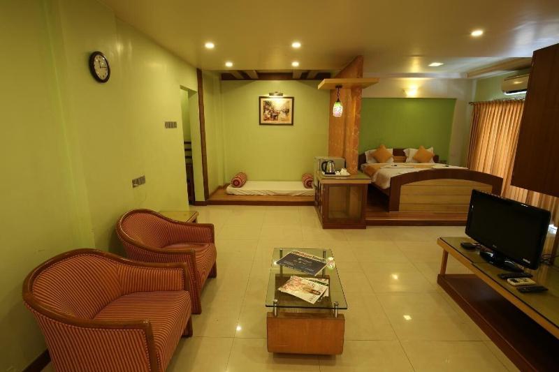 Hotel Kohinoor Square image