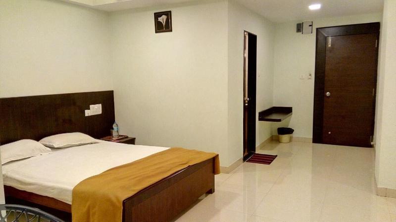 Hotel Kohinoor Square image
