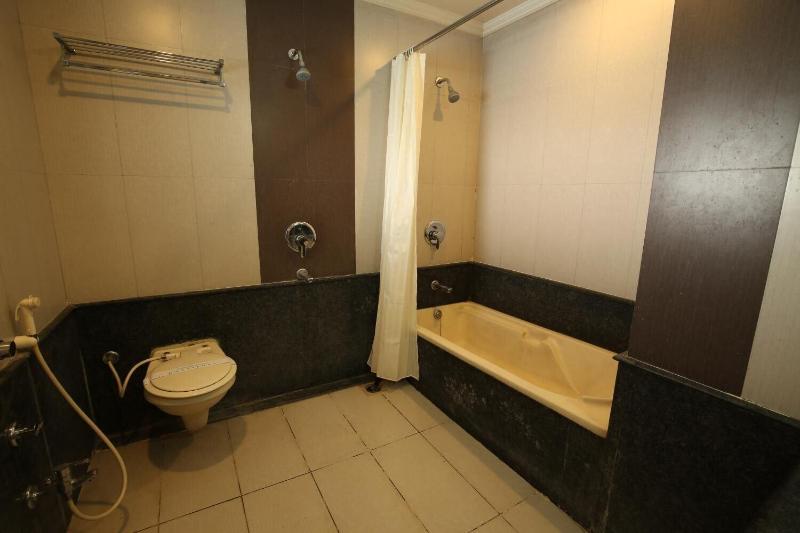 Hotel Kohinoor Square image