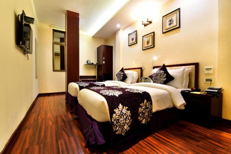 Hotel Kama International image