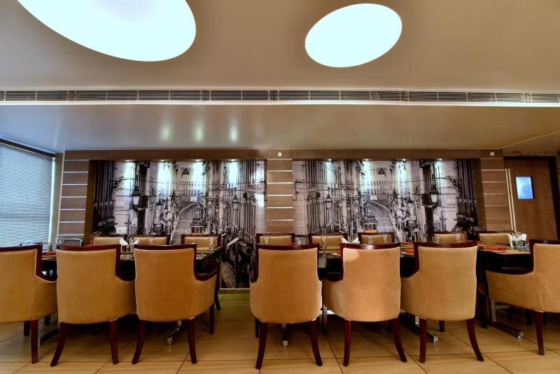 Hotel Kama International image