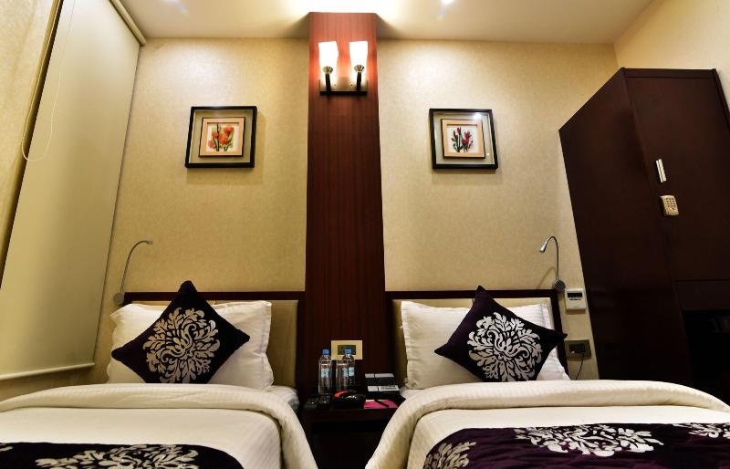 Hotel Kama International image