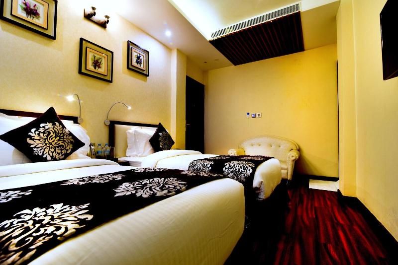 Hotel Kama International image