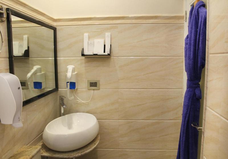 Hotel Kama International image