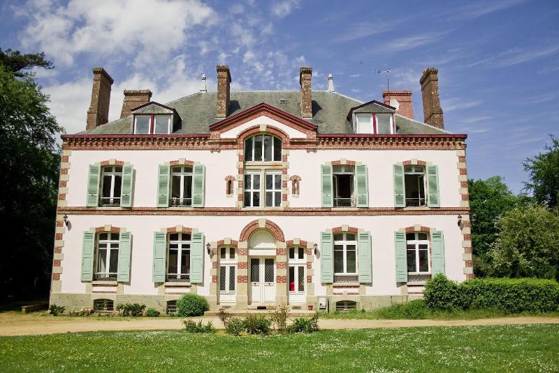 Domaine De Keravel image