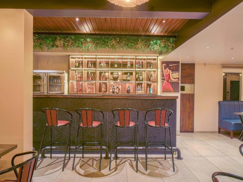 Hotel Aashish Deluxe Kolhapur