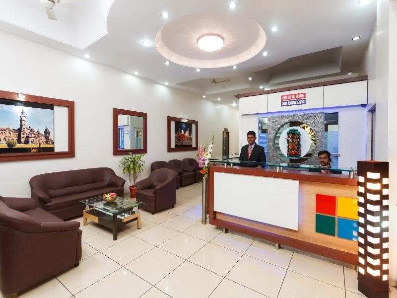 Hotel Aashish Deluxe Kolhapur