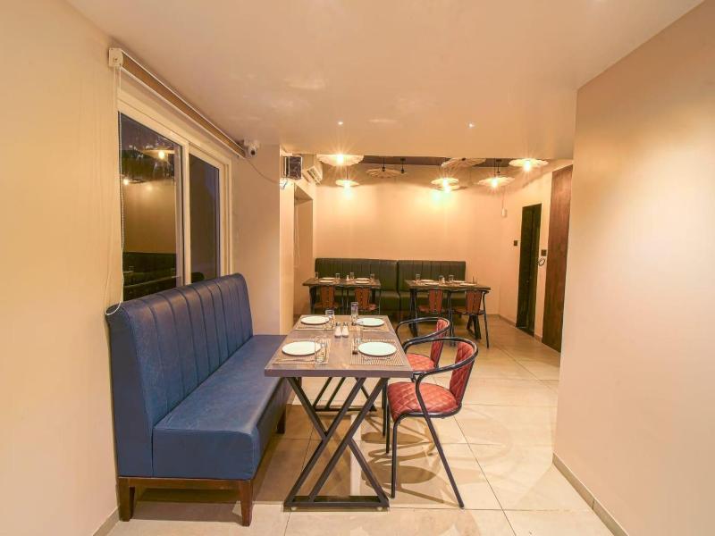 Hotel Aashish Deluxe Kolhapur