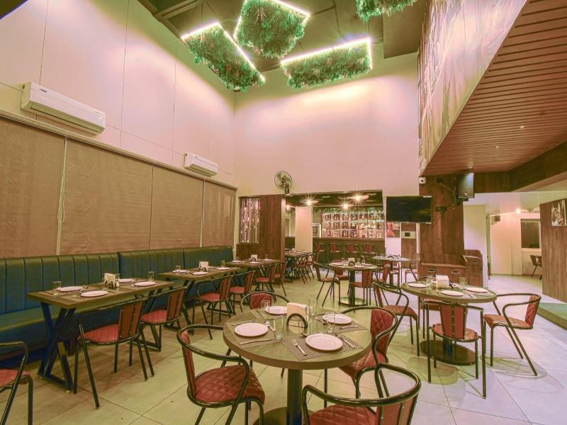 Hotel Aashish Deluxe Kolhapur