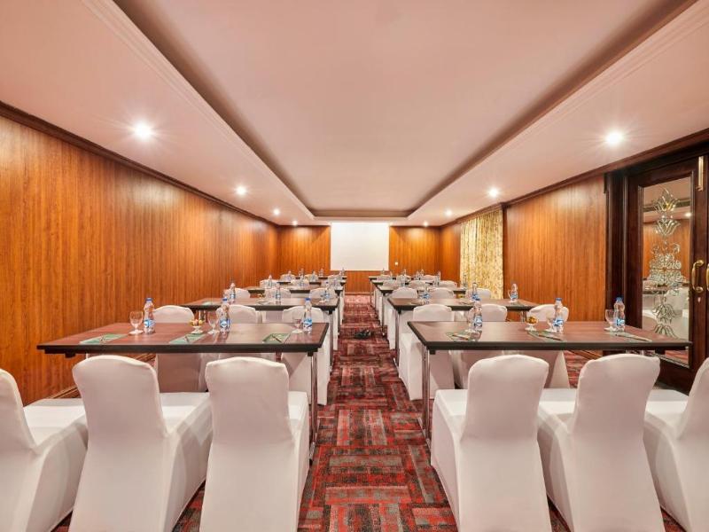 Mayfair Lake Resort Raipur image
