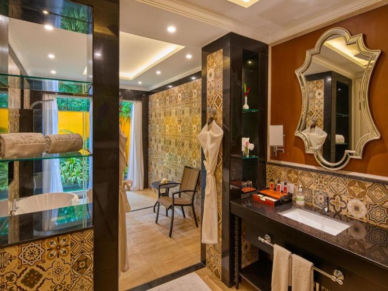 Mayfair Lake Resort Raipur image