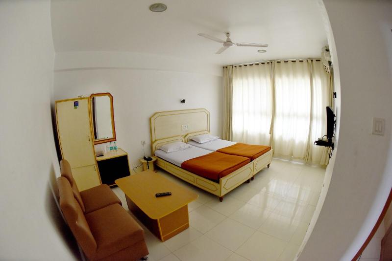 Sharada International Hotel image