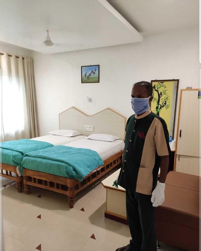 Sharada International Hotel image