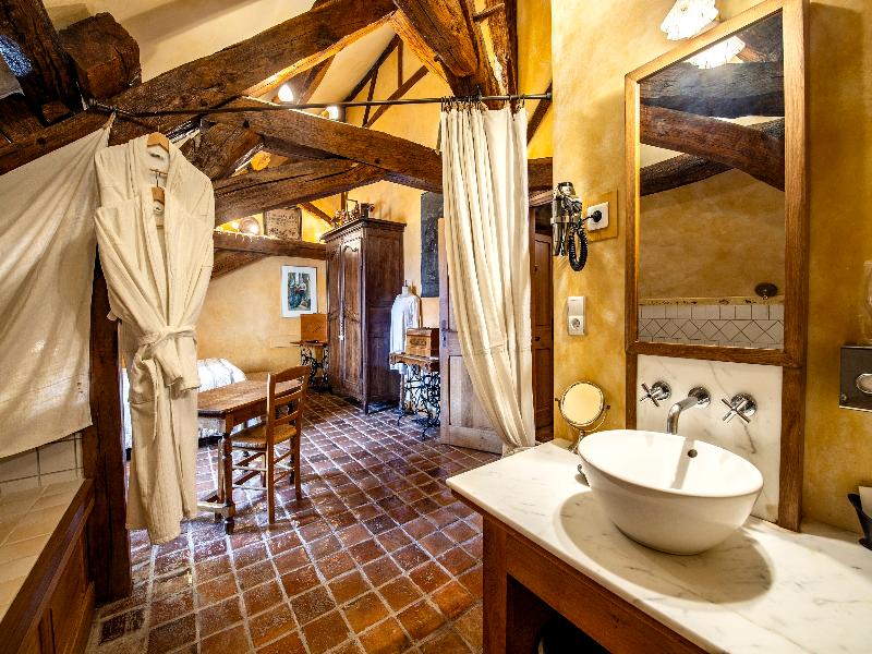 Auberge De La Beursaudiere image
