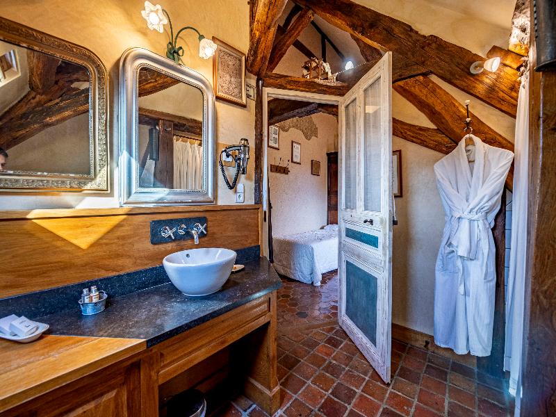 Auberge De La Beursaudiere image