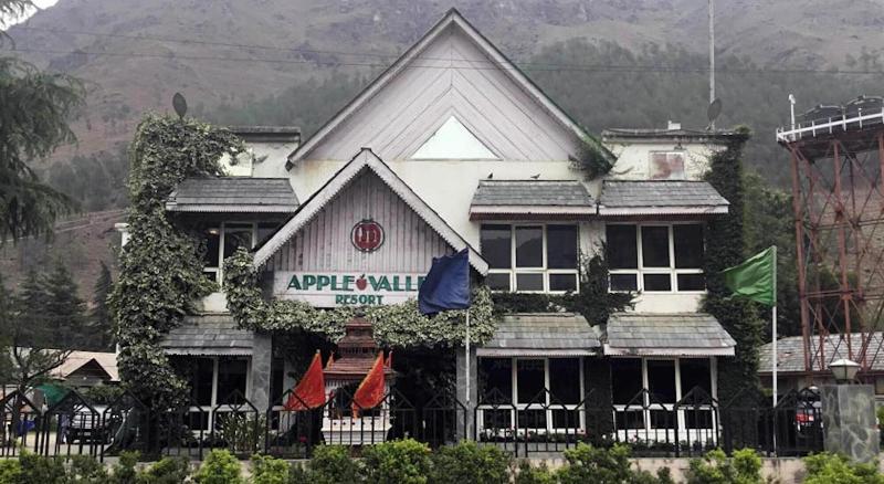 Apple Valley Resort image