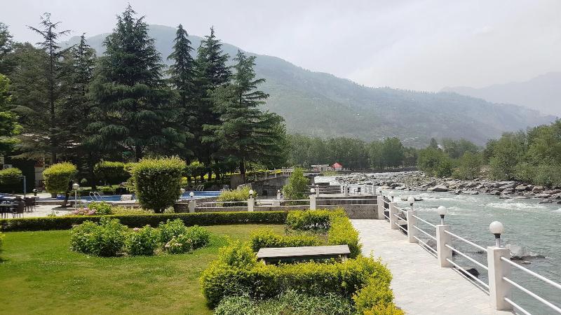 Apple Valley Resort image