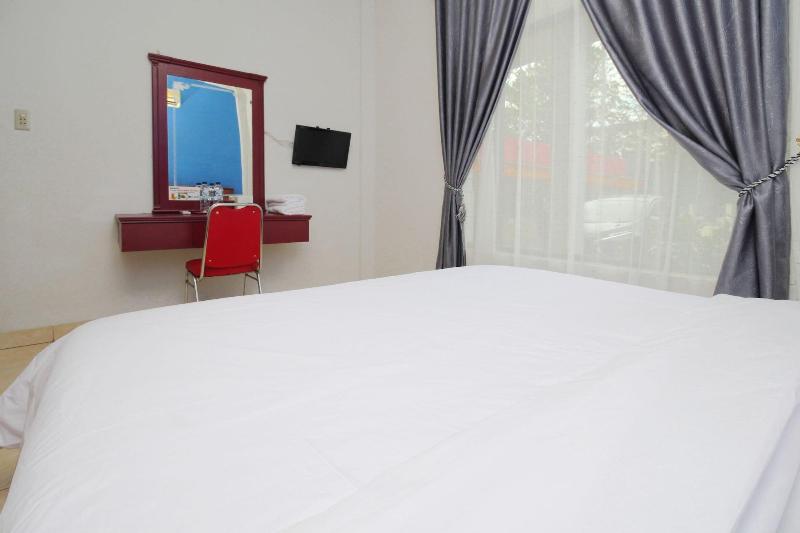 Serena Anggrek Hotel image