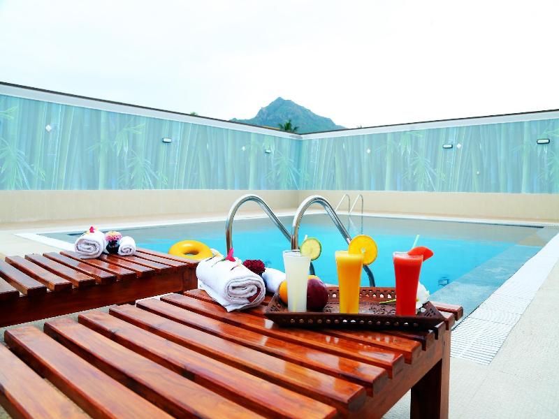 Athena Hotel image