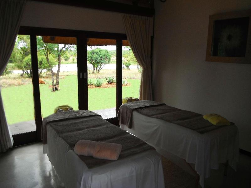 Mangwa Valley Game Lodge & Spa image