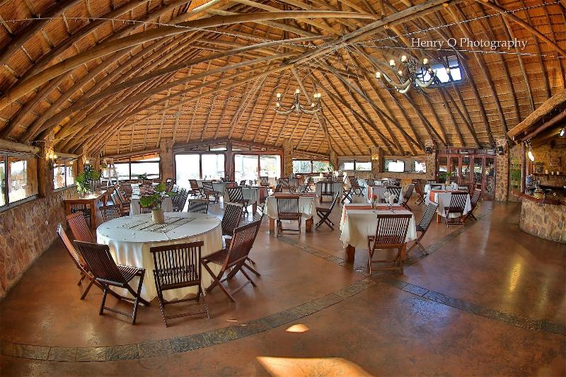 Mangwa Valley Game Lodge & Spa image