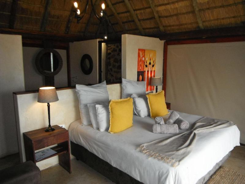 Mangwa Valley Game Lodge & Spa image