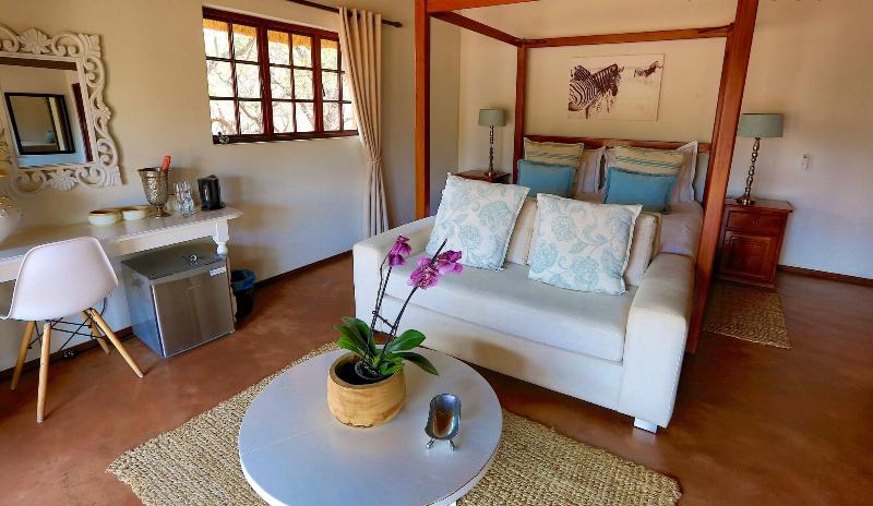 Mangwa Valley Game Lodge & Spa image