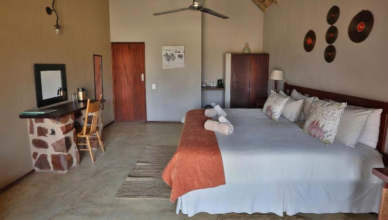 Mangwa Valley Game Lodge & Spa image