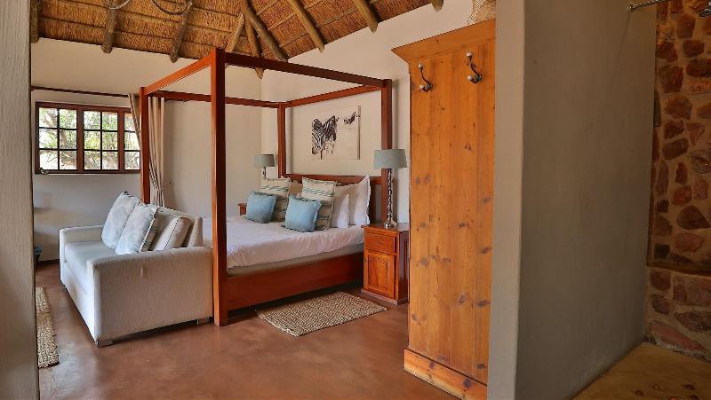 Mangwa Valley Game Lodge & Spa image