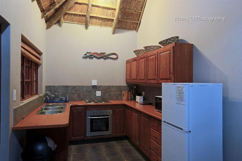 Mangwa Valley Game Lodge & Spa image