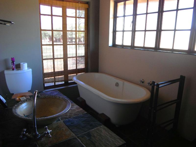 Mangwa Valley Game Lodge & Spa image