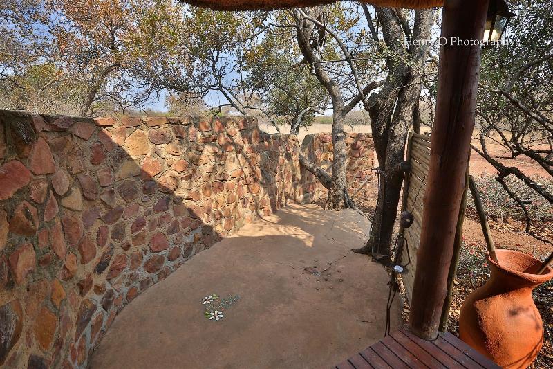 Mangwa Valley Game Lodge & Spa image