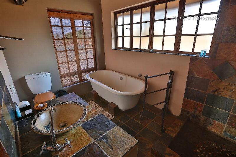Mangwa Valley Game Lodge & Spa image